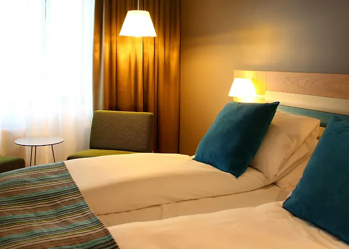 布伦讷于松吞酒店 酒店 3*