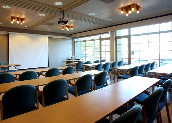 酒店 布伦讷于松吞酒店 3*