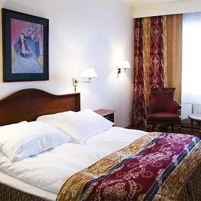 酒店 布伦讷于松吞酒店 3*